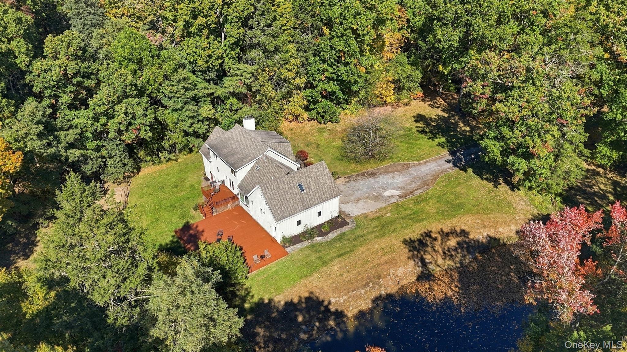 9 Buttonwood Lane