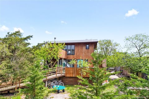 26 Duneway Avenue Seaview NY 11770
