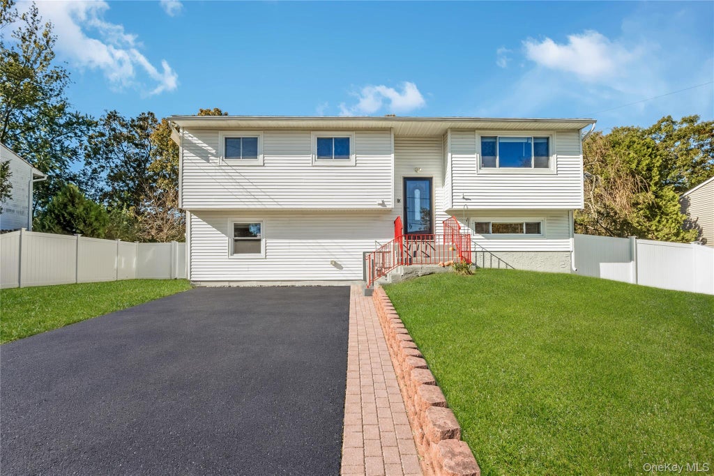 Photo of 22 Bart Drive, Selden, NY 11784 (MLS # 1067057)