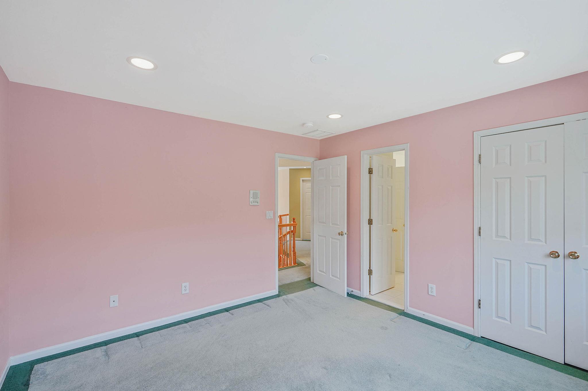 32 Casey Lane, Mount Sinai, New York image 23
