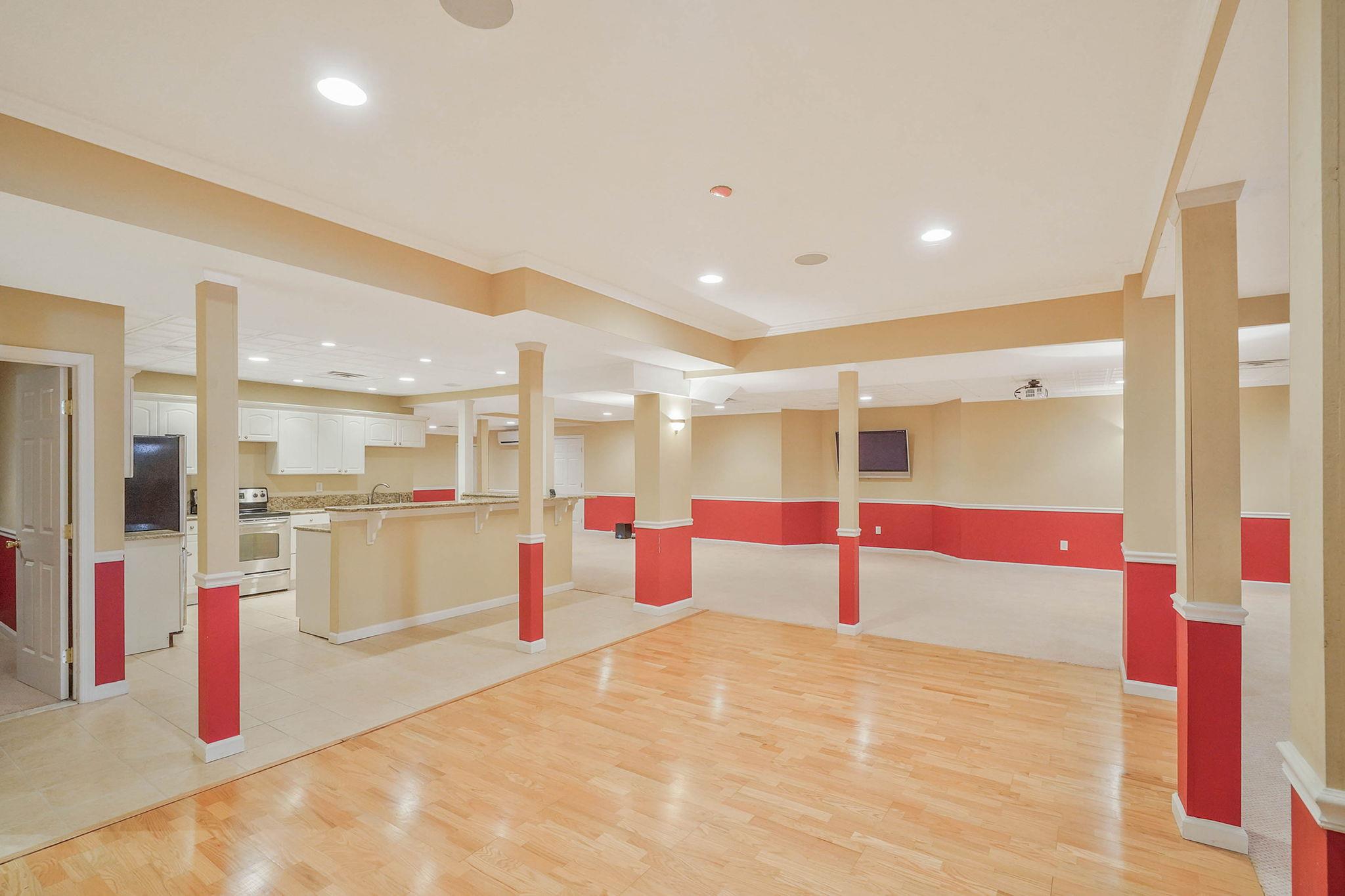 32 Casey Lane, Mount Sinai, New York image 29