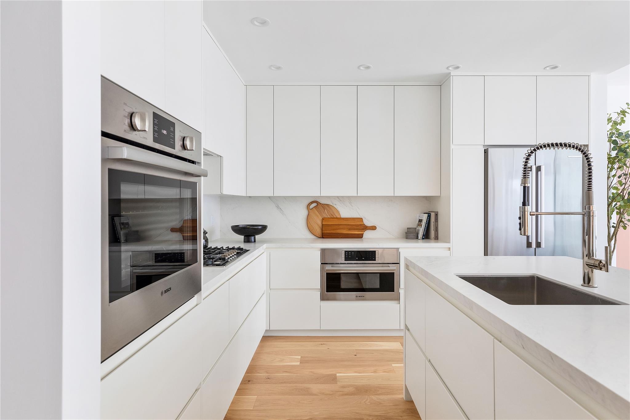 140 Boardwalk Drive #511 B, Long Beach, New York image 1