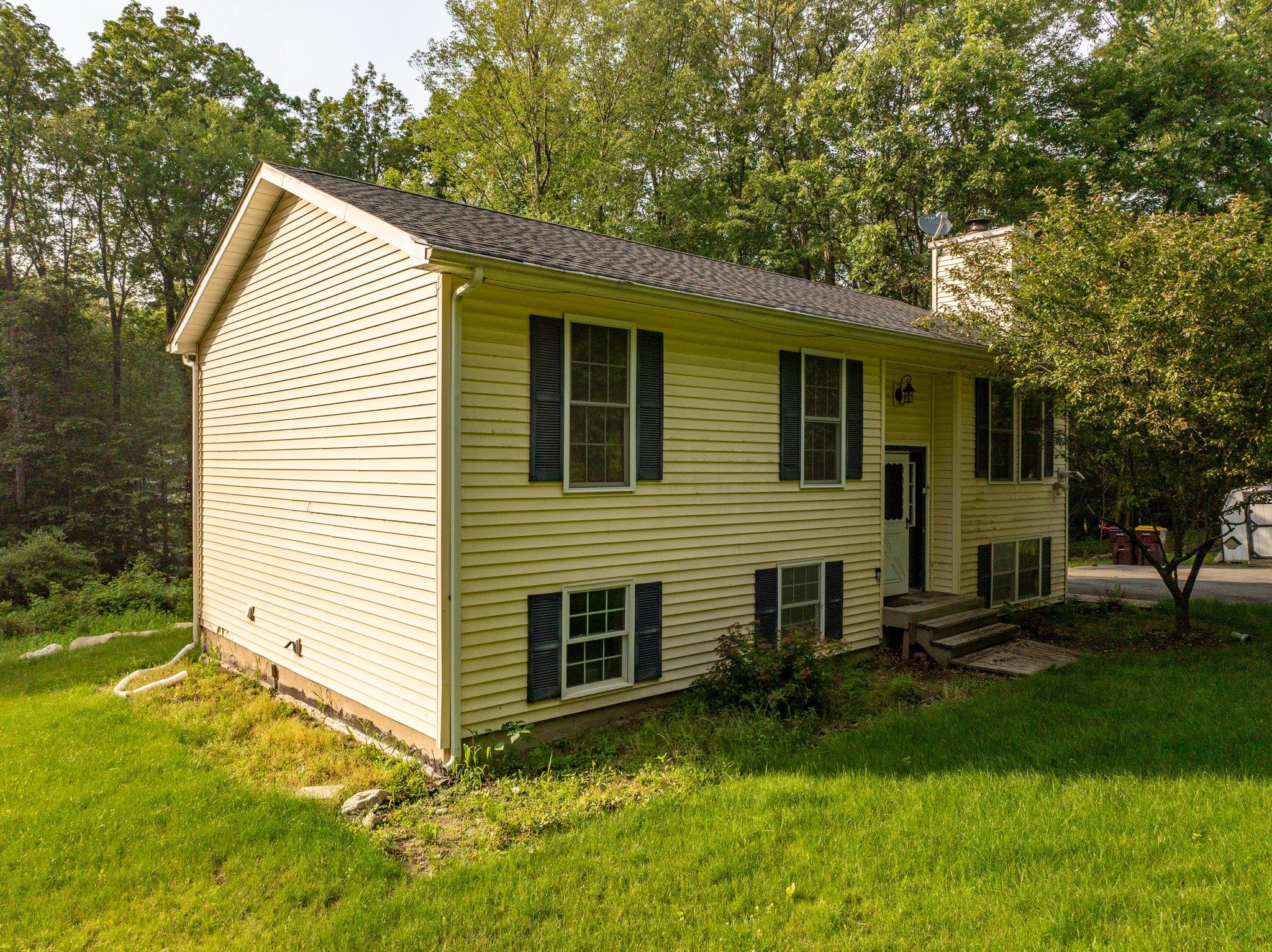 151 School House Road