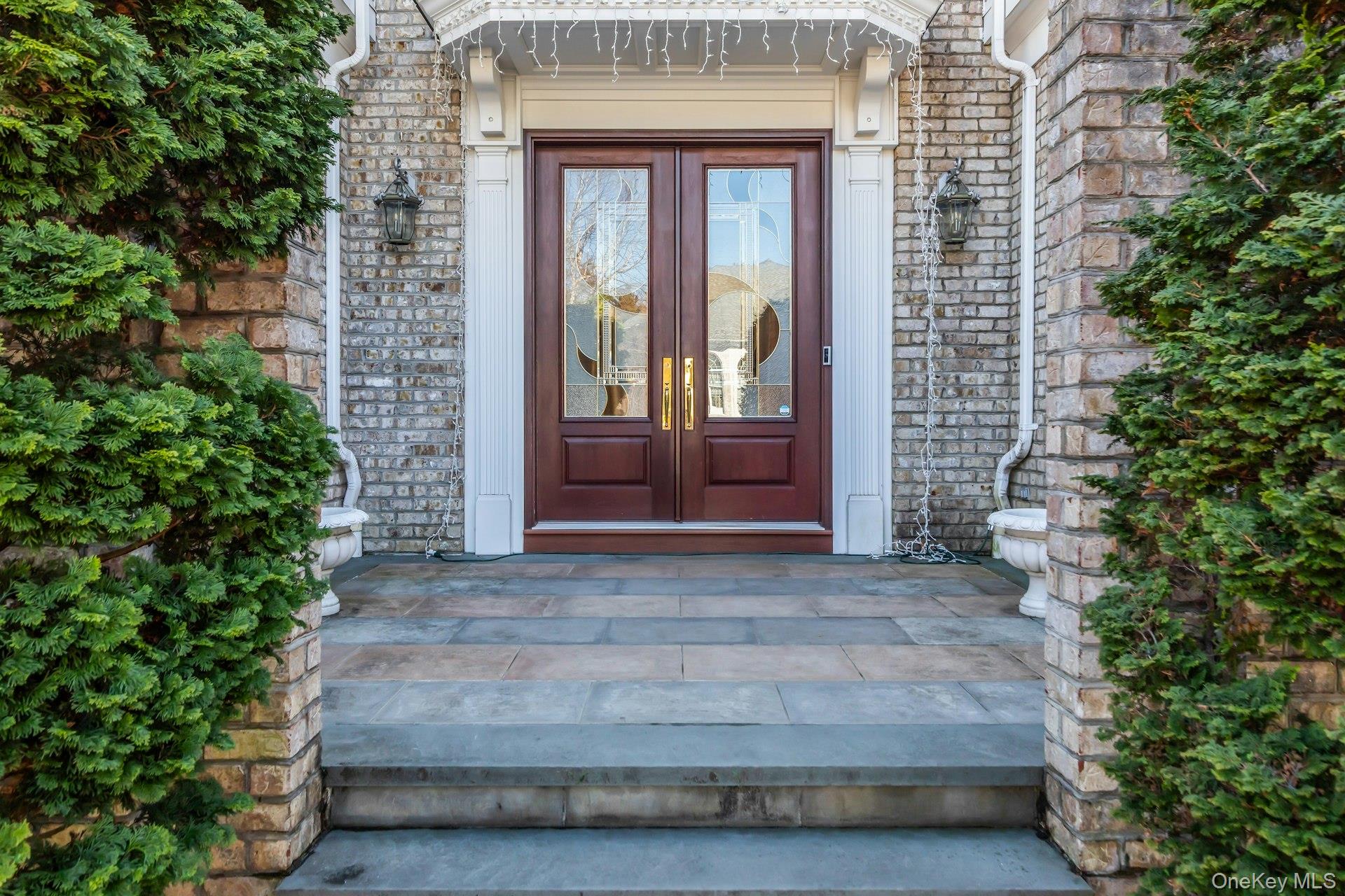 58 Stone Hill Drive S