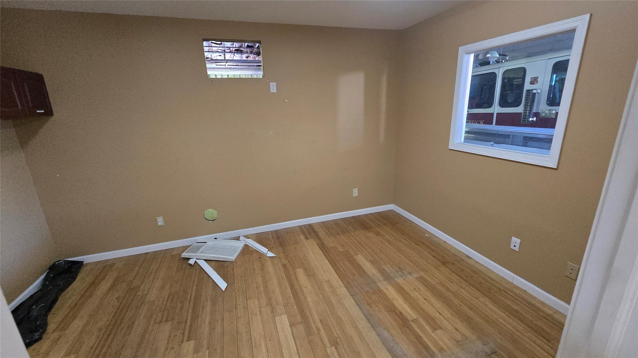 Oceanside, New York 11572, United States, ,Residential,Active,81058