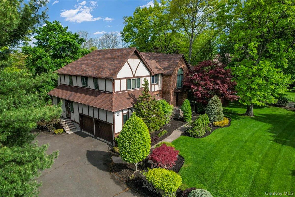 11 Bartlett Road