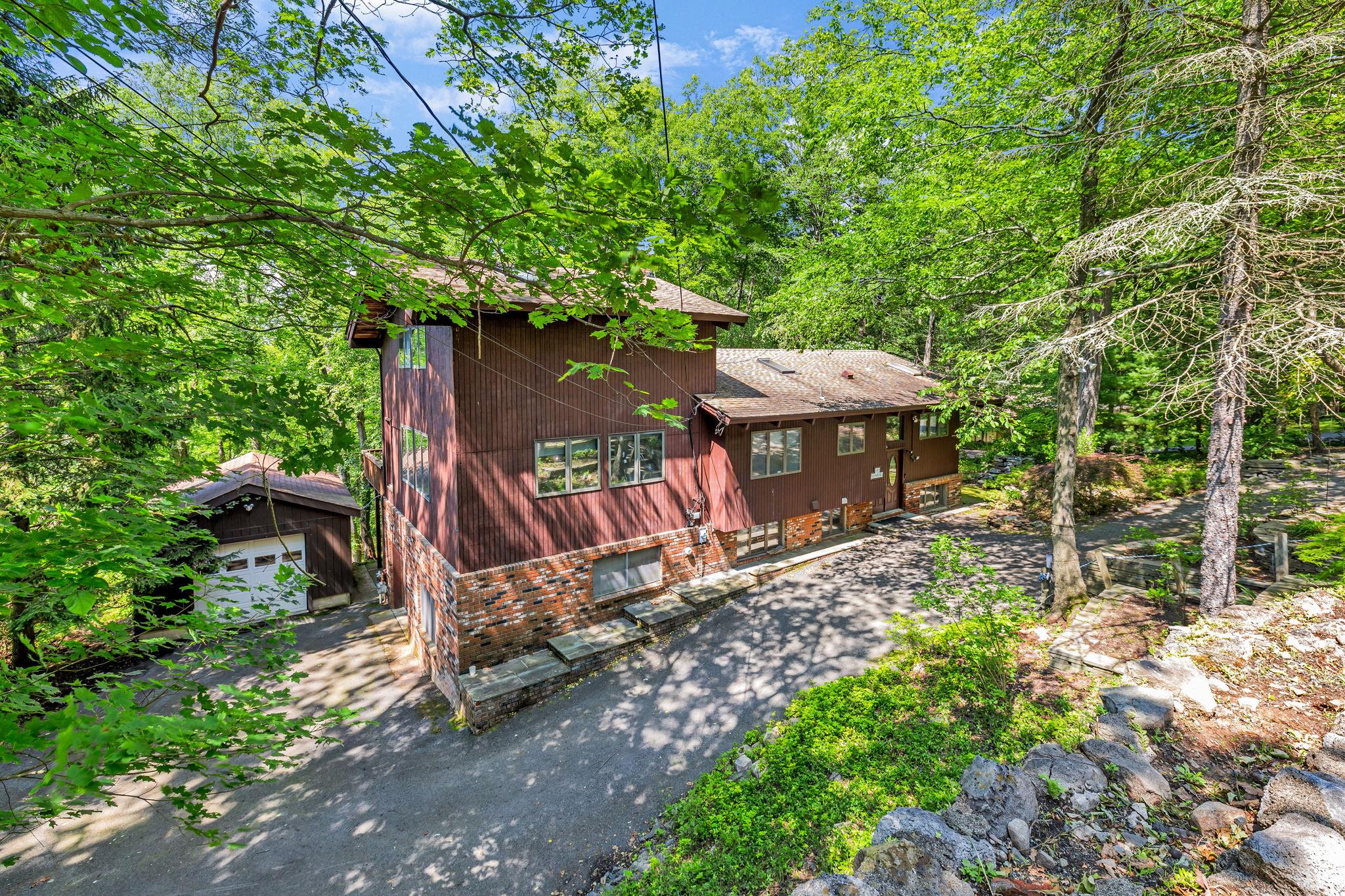 152 Fawn Hill Road