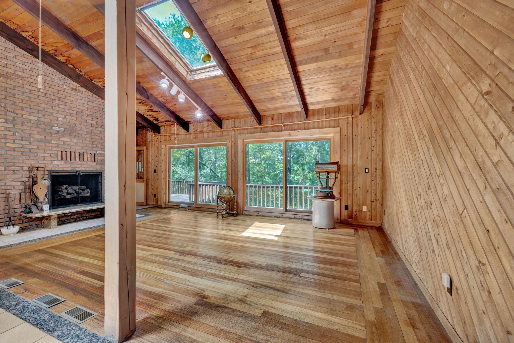 152 Fawn Hill Road