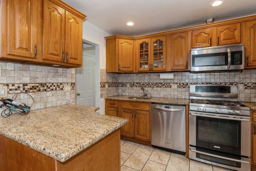 165 Clement Avenue, Elmont, New York image 2