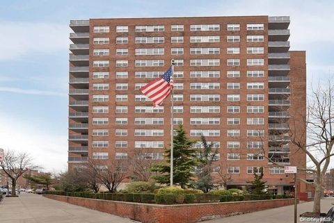 111-20 73rd Avenue 6D Forest Hills NY 11375