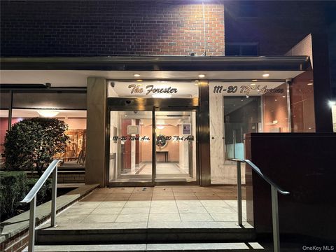 Photo of 111-20 73rd Avenue #6D, Forest Hills, NY 11375 (MLS # 938615)