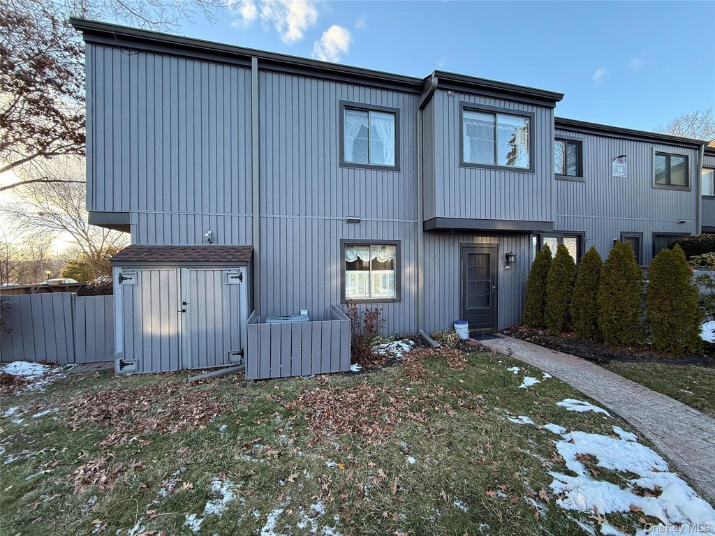 Photo of 1801 Holly Walk, Poughkeepsie, NY 12603 (MLS # 944088)