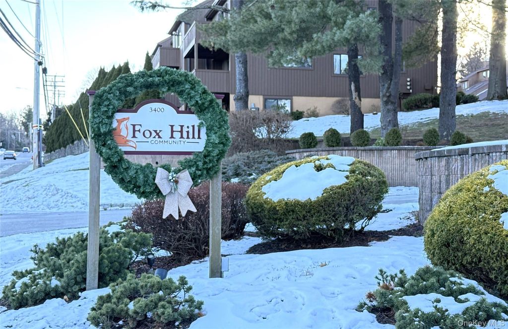 Photo of 1801 Holly Walk, Poughkeepsie, NY 12603 (MLS # 944088)