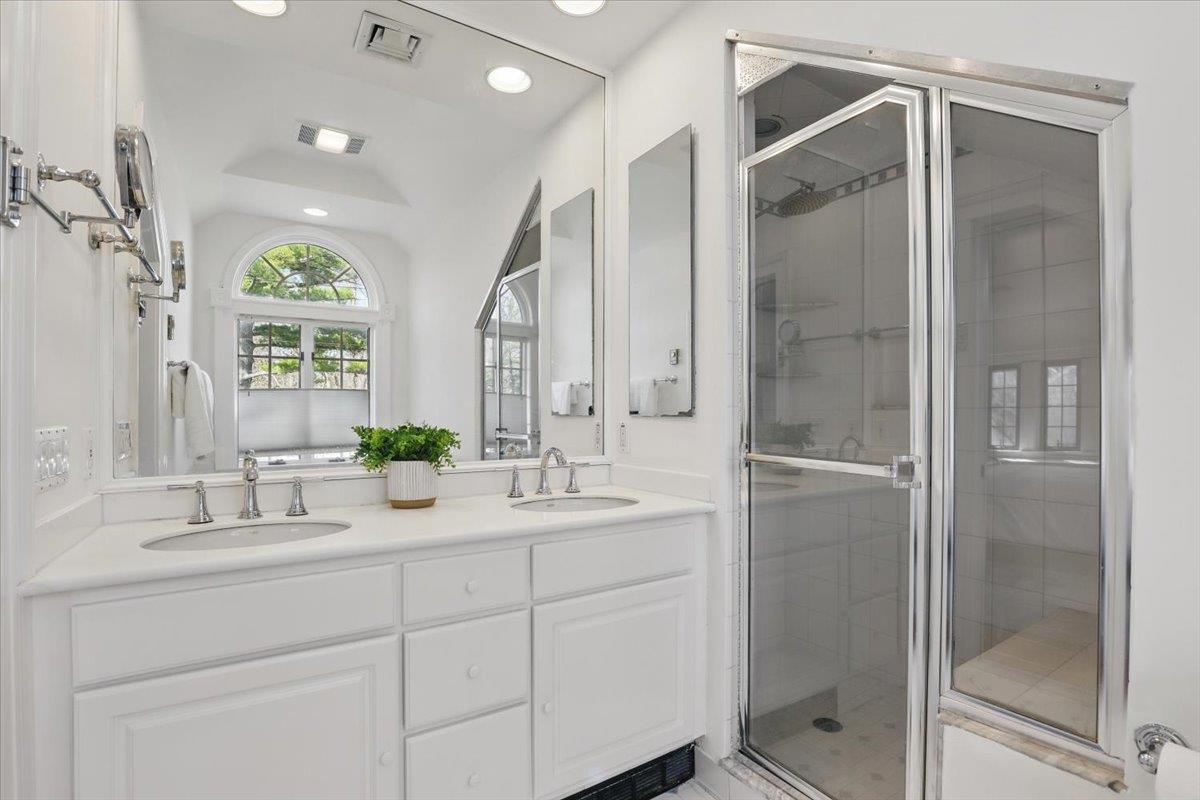 18 Holly Lane, Rye, New York image 13