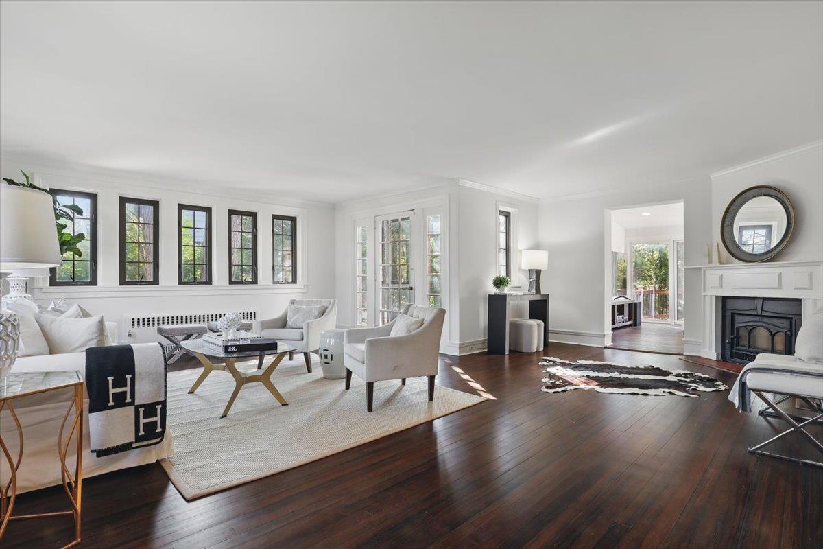 18 Holly Lane, Rye, New York image 3