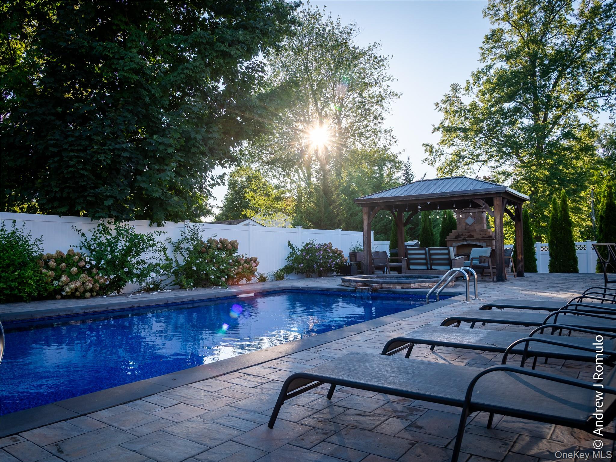 14 Robalene Drive
