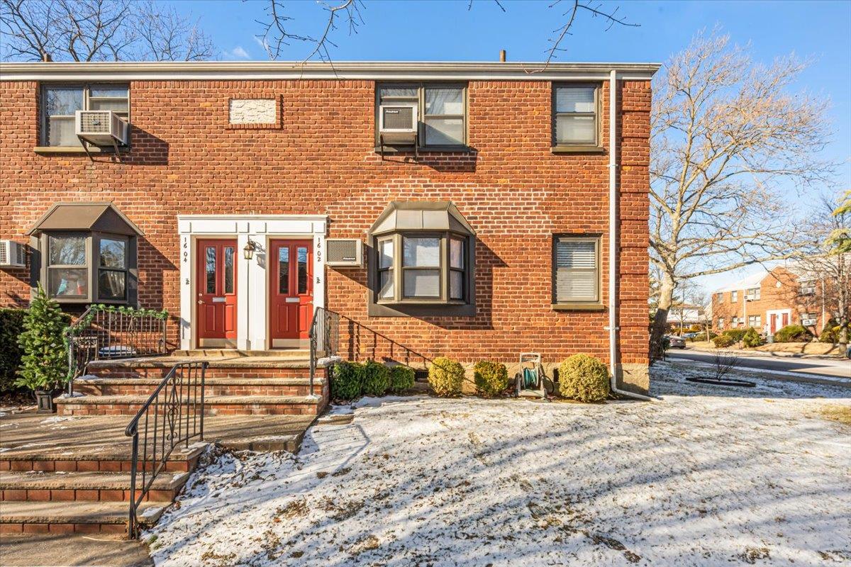 16-02 160th Street #6-81, Whitestone, New York image 1