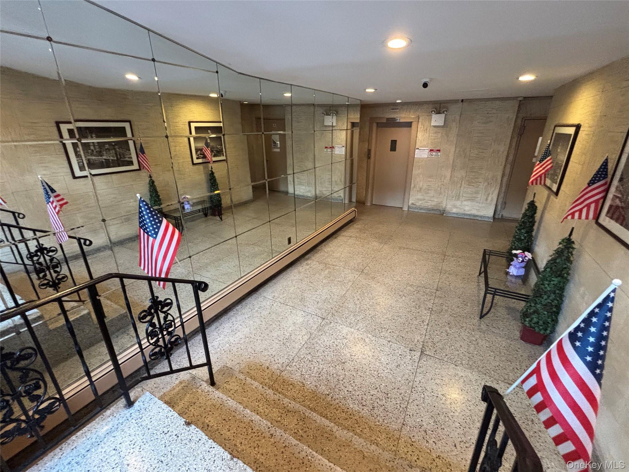 4200 Herkimer Place 7E