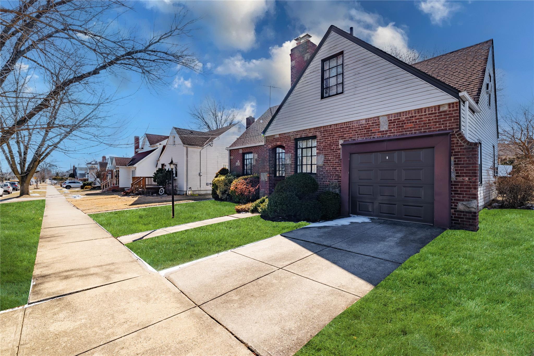 939 Hillside Blvd Blvd, New Hyde Park, New York image 3