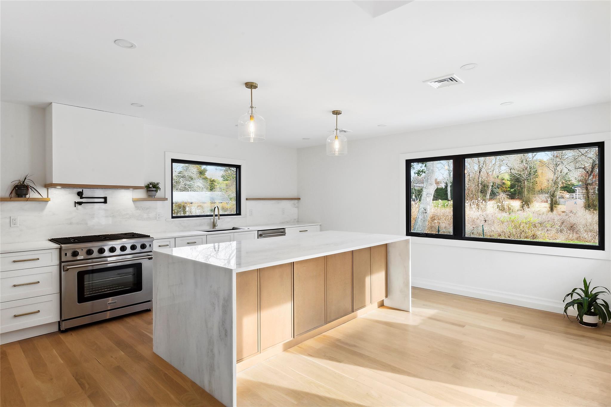 10 Lenape Road, Southampton, New York image 6