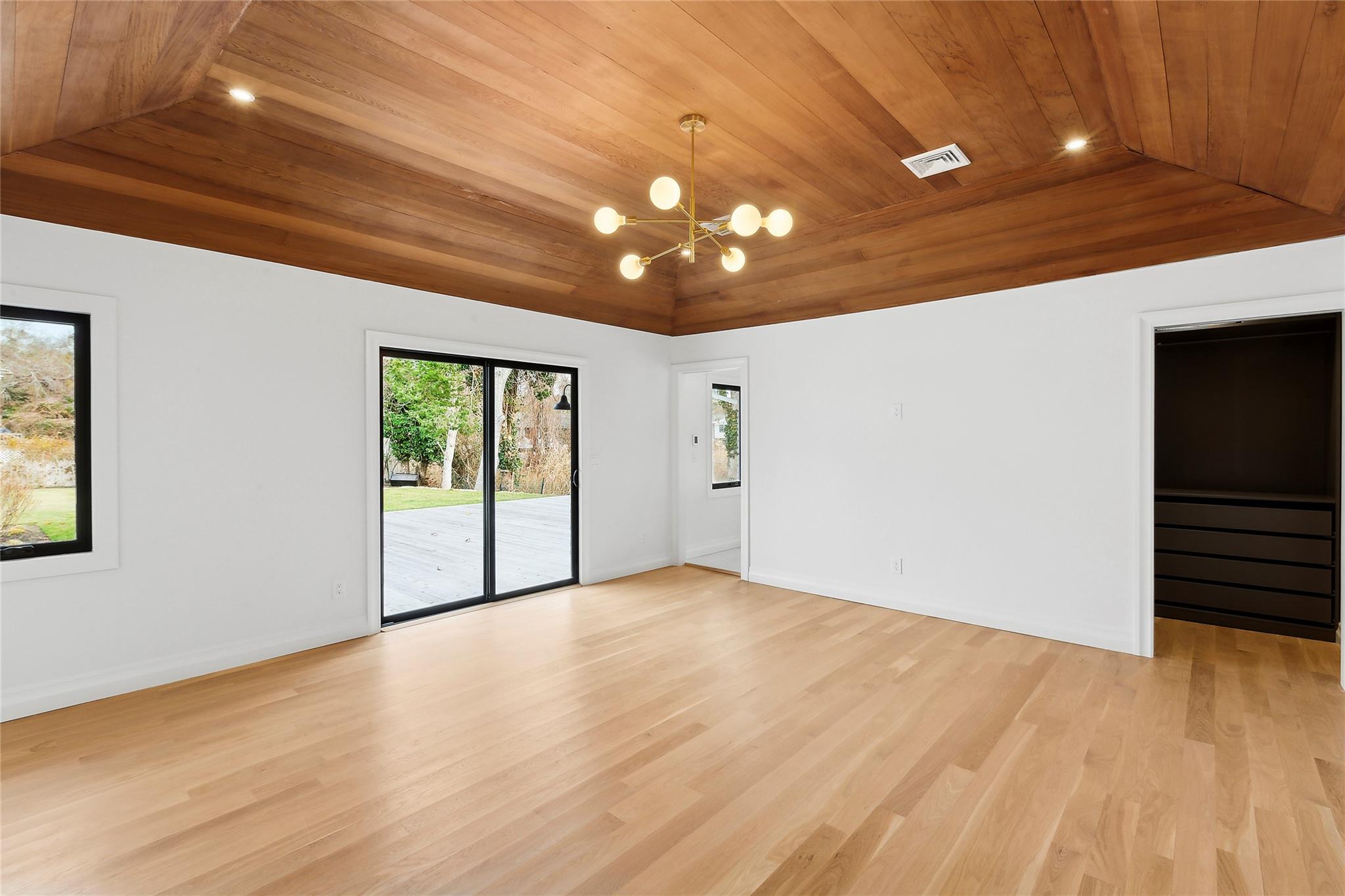 10 Lenape Road, Southampton, New York image 9
