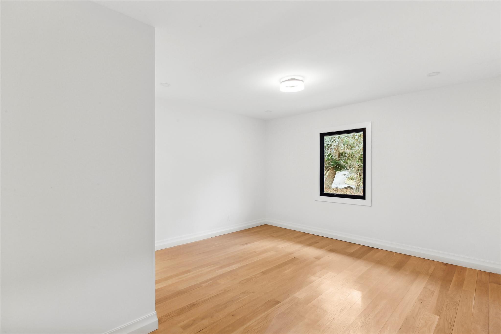 10 Lenape Road, Southampton, New York image 13