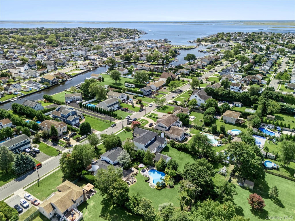 Photo of 136 Ocean Avenue, Massapequa, NY 11758 (MLS # 1044468)