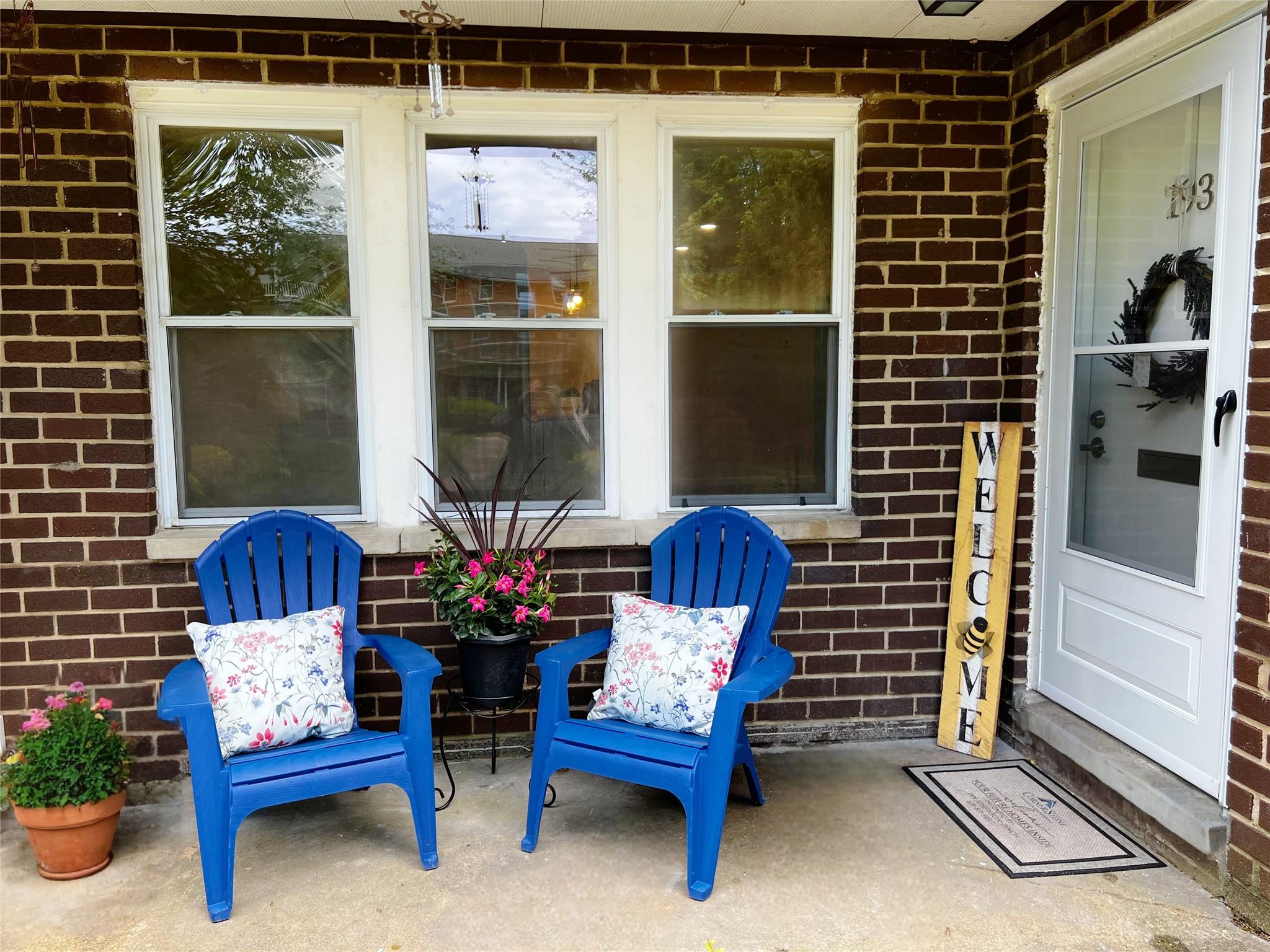 193 Artist Lake Drive, Middle Island, New York image 2