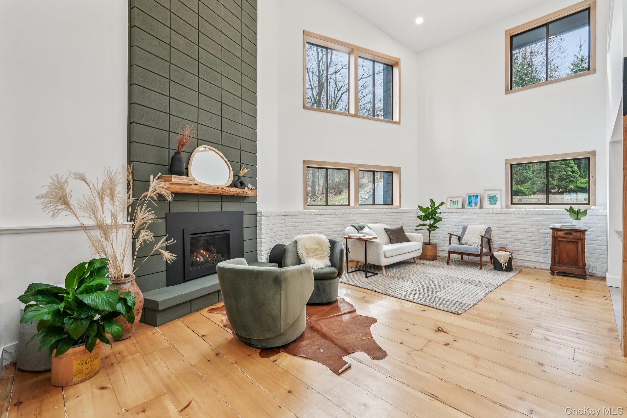 4 Mountain Brook Road