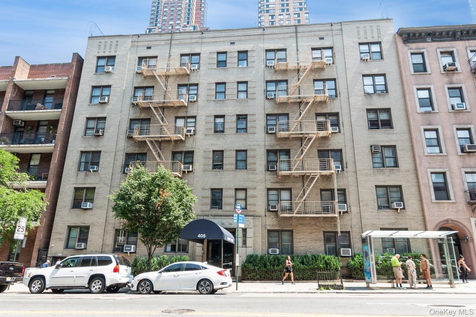 405 W 57th Street 4C
