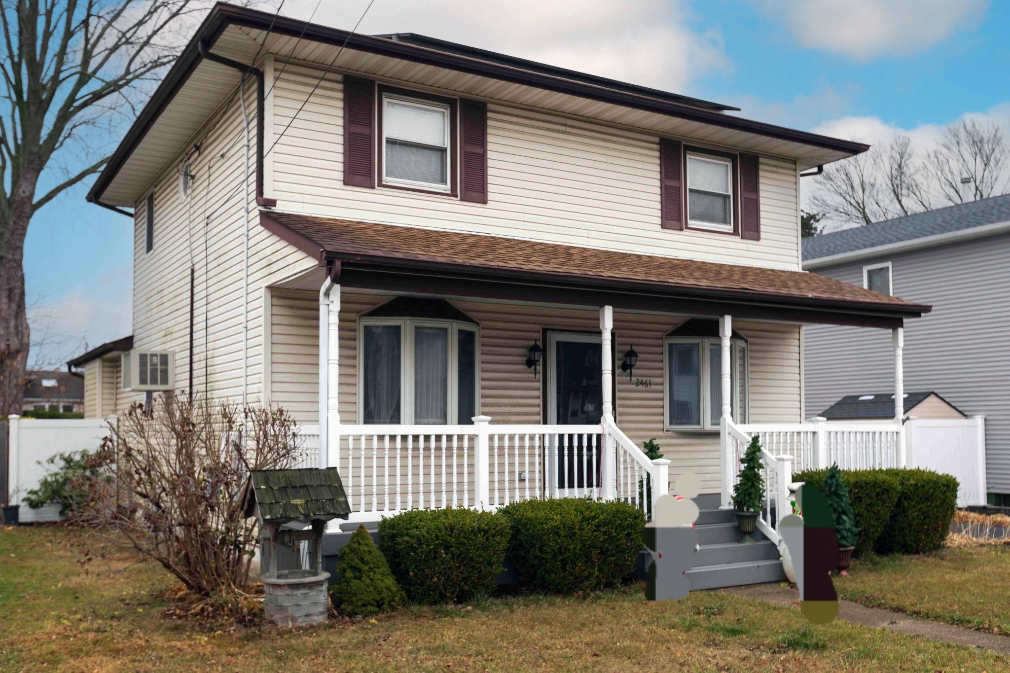 2461 Margaret Street, Bellmore, New York image 1