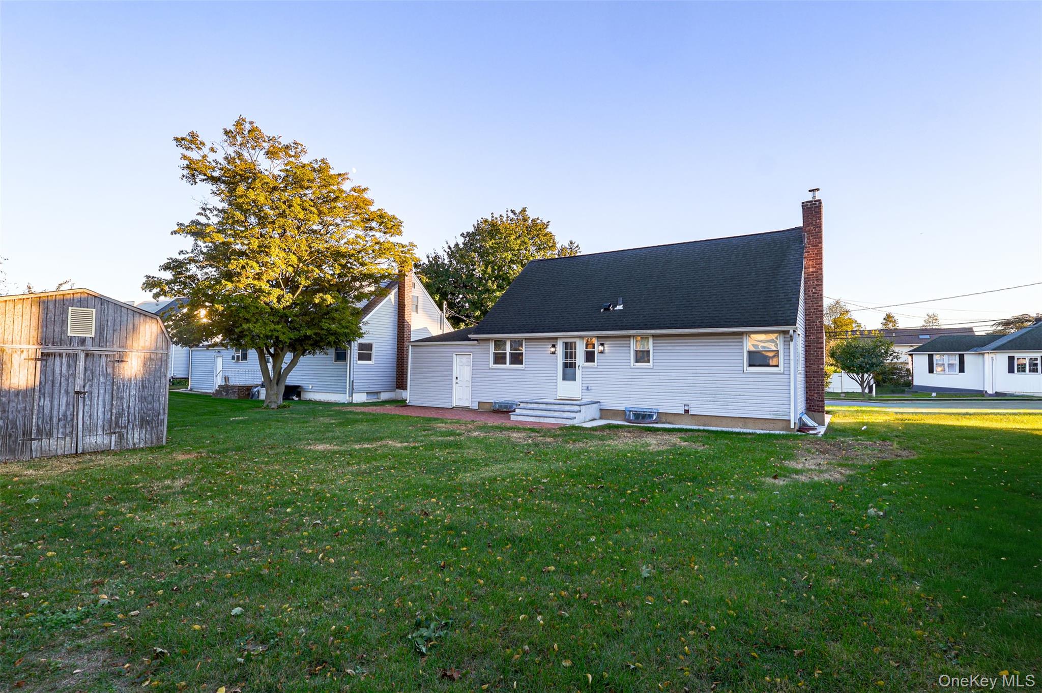 3 Poplar Avenue