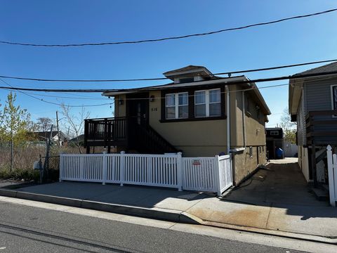 516 Beach 45th Street Far Rockaway NY 11691