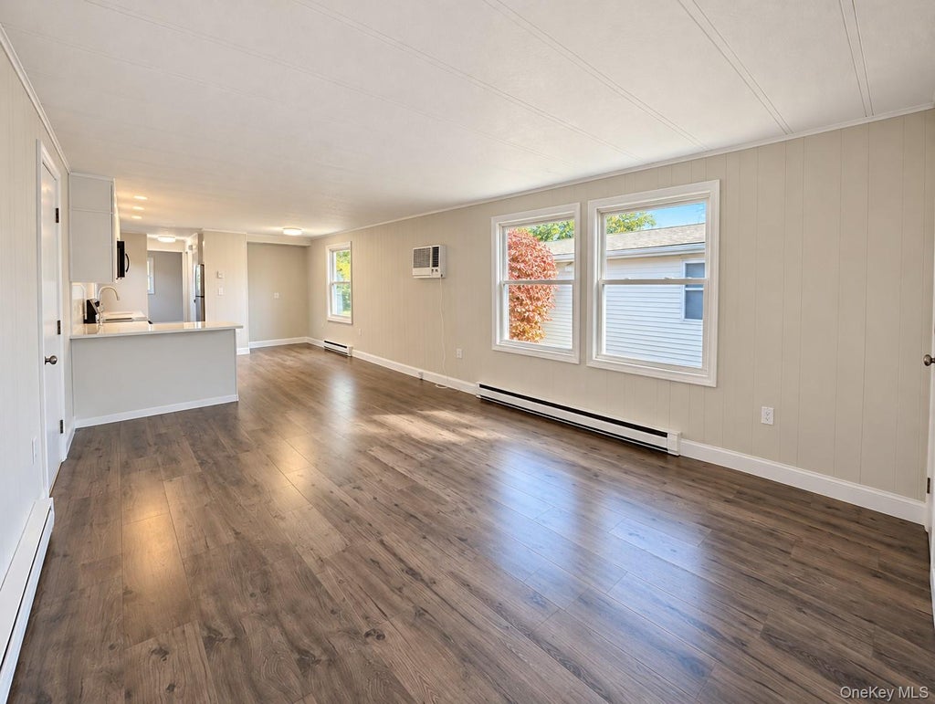 Photo of 40 Greenwood Boulevard, Manorville, NY 11949 (MLS # 1066031)