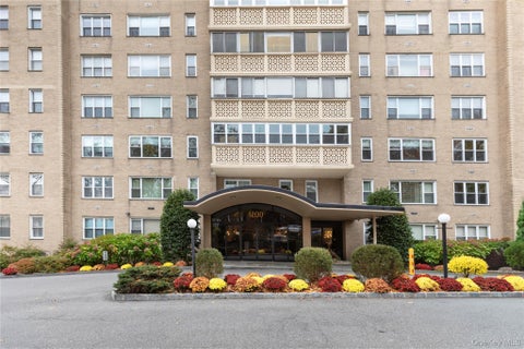 Homes For Sale - 1200 Midland Avenue #5B<br/> Bronxville, NY 10708