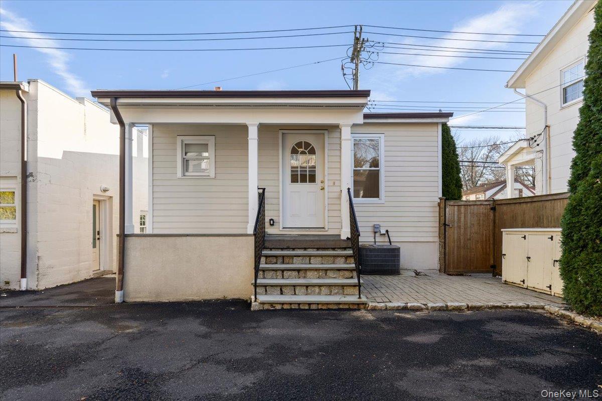 397 Midland Avenue 397