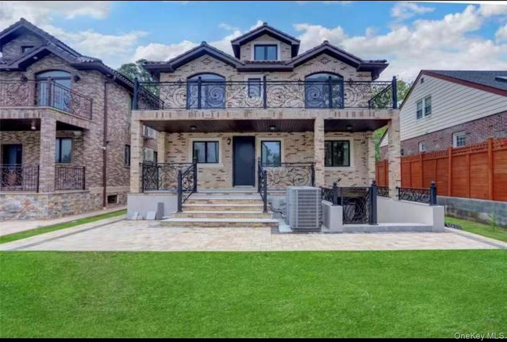 Photo of 157-49 Rose Avenue, Flushing, NY 11355 (MLS # 976816)