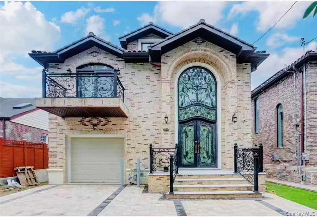 Photo of 157-49 Rose Avenue, Flushing, NY 11355 (MLS # 976816)