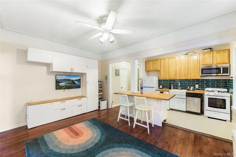 Photo of 2913 Foster Avenue #3D, Brooklyn, NY 11210 (MLS # 924369)