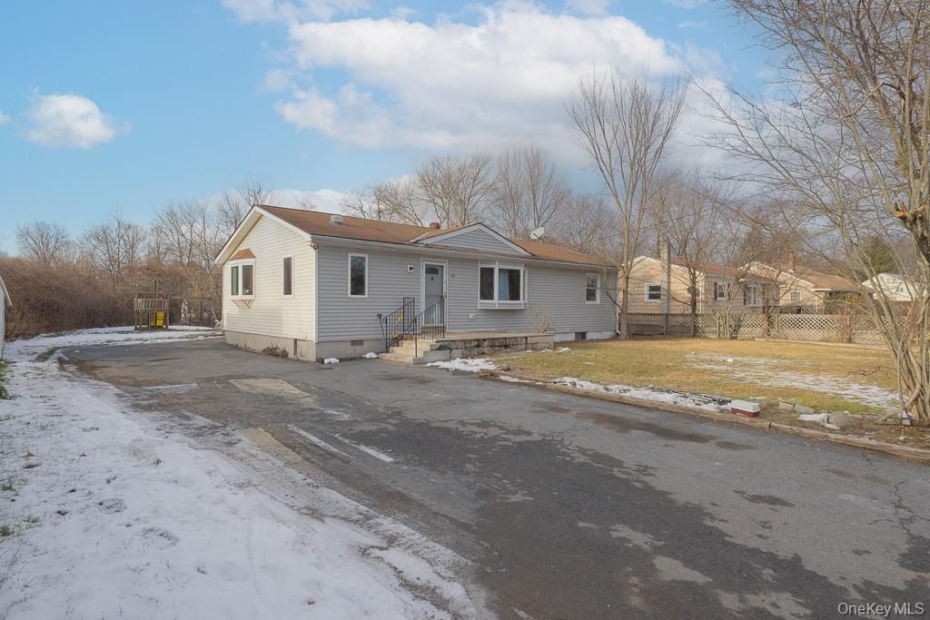 Photo of 19 James Road, Monroe, NY 10950 (MLS # 944867)