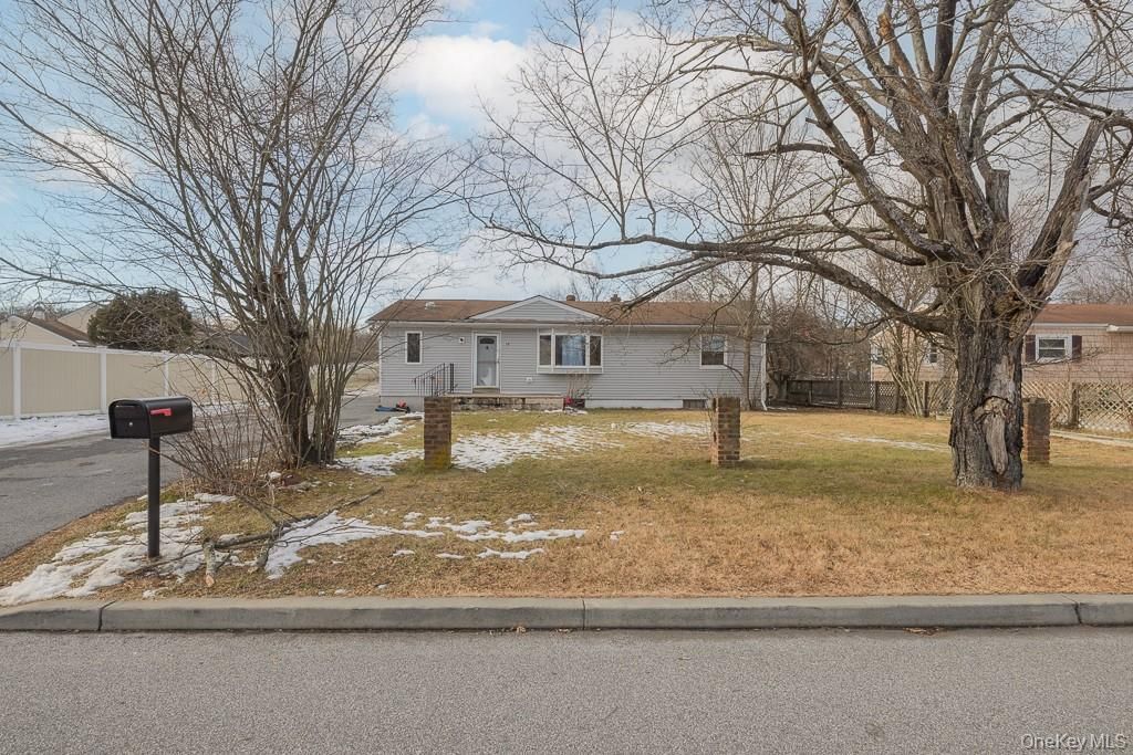 Photo of 19 James Road, Monroe, NY 10950 (MLS # 944867)