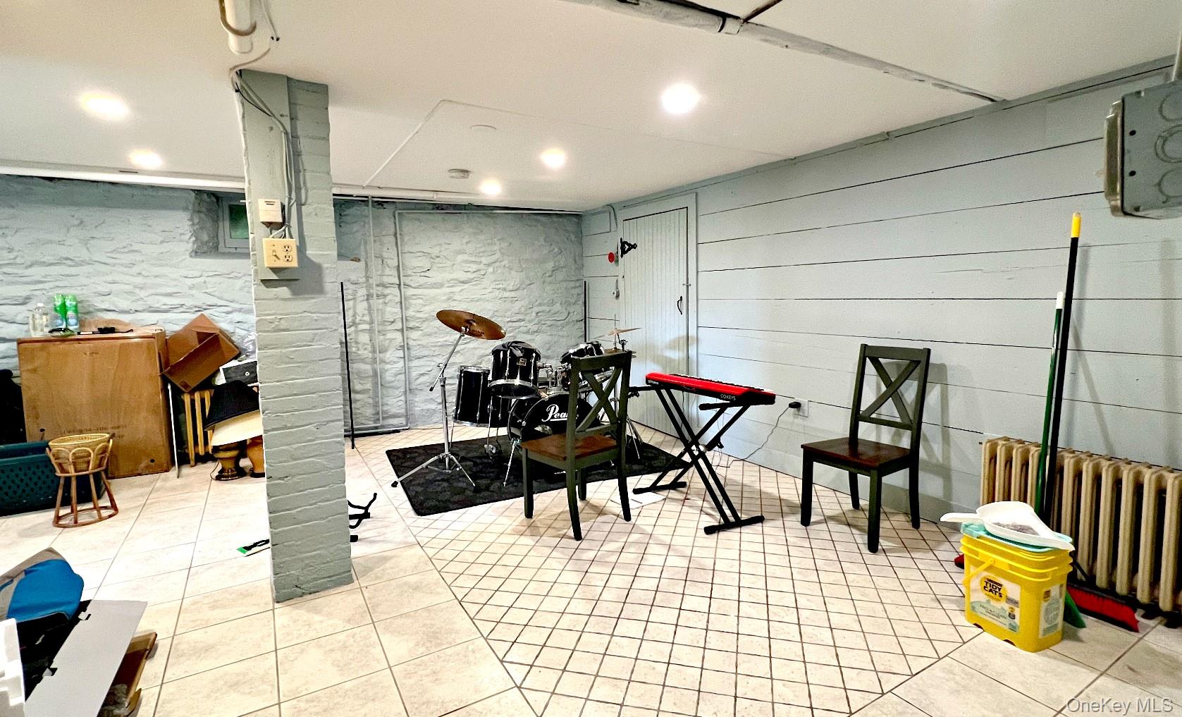 Staatsburg, New York 12580, United States, 3 Bedrooms Bedrooms, ,2 BathroomsBathrooms,Residential,Active,253334