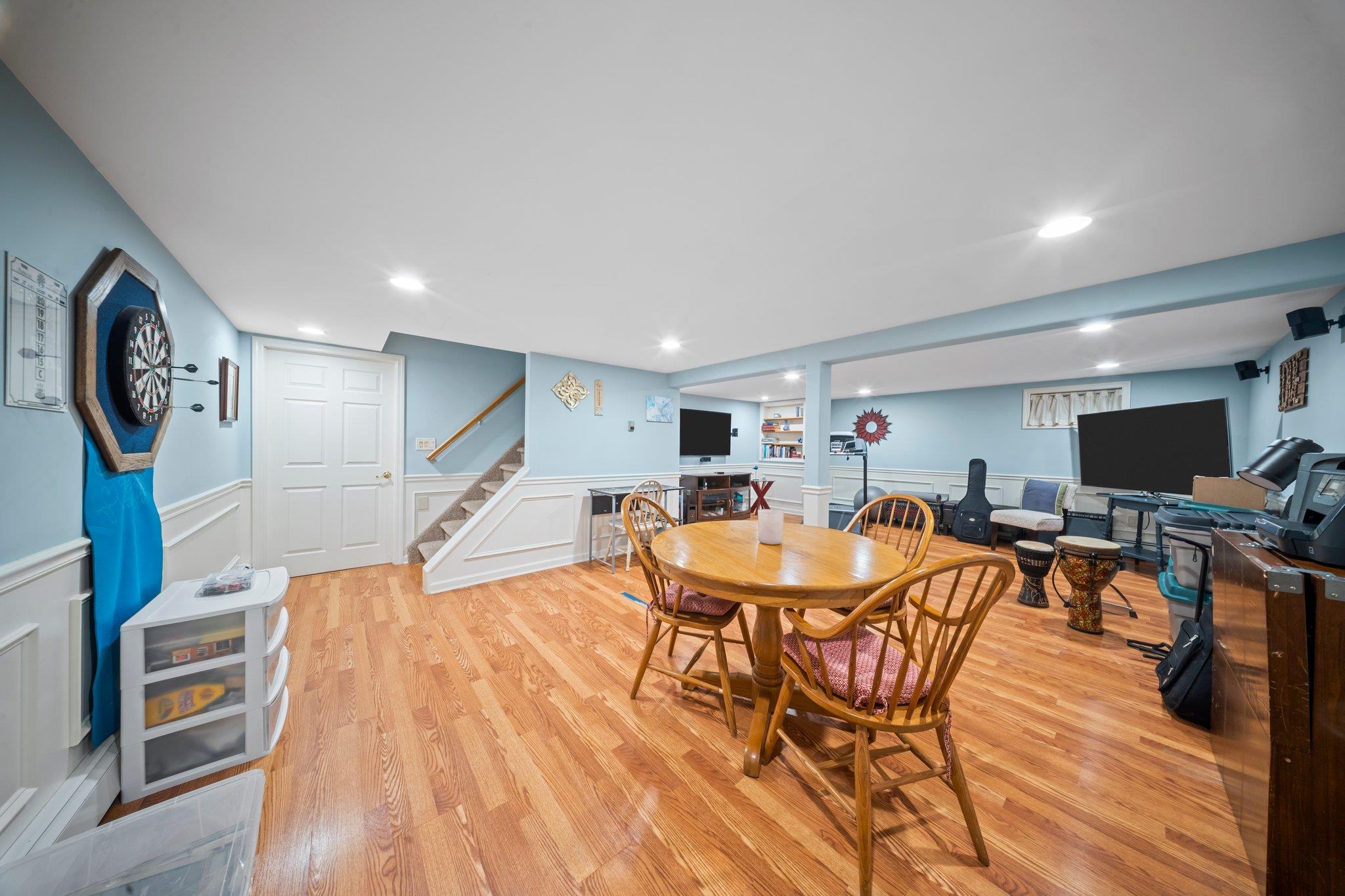 1620 East Drive, Merrick, New York image 28