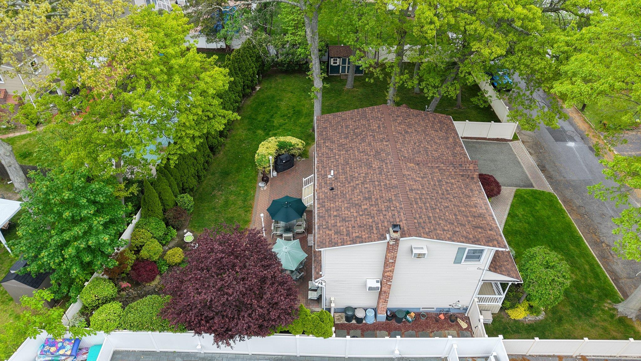 1620 East Drive, Merrick, New York image 5