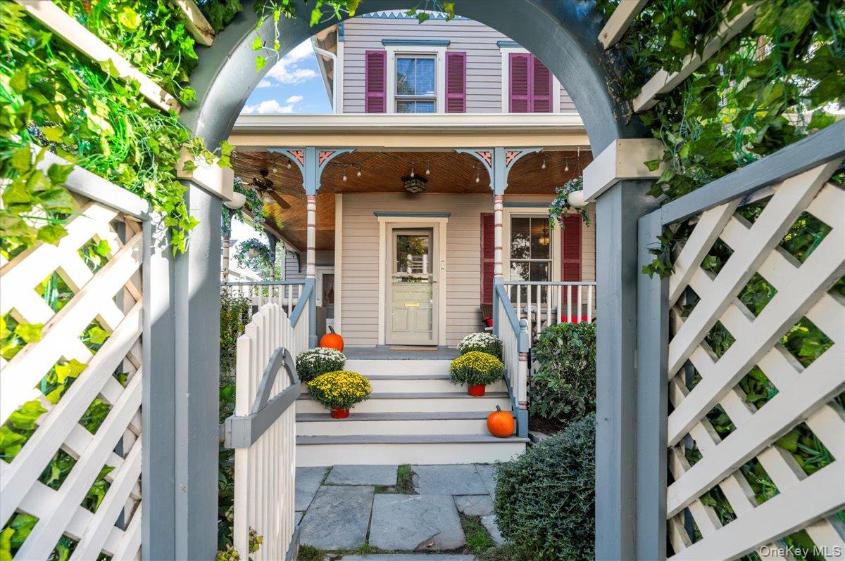 Sea Cliff, New York 11579, United States, 3 Bedrooms Bedrooms, ,2 BathroomsBathrooms,Residential,Active,224400