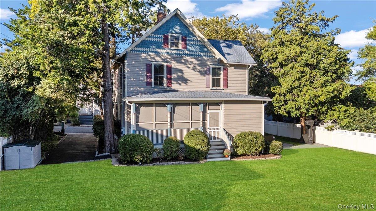 Sea Cliff, New York 11579, United States, 3 Bedrooms Bedrooms, ,2 BathroomsBathrooms,Residential,Active,224400