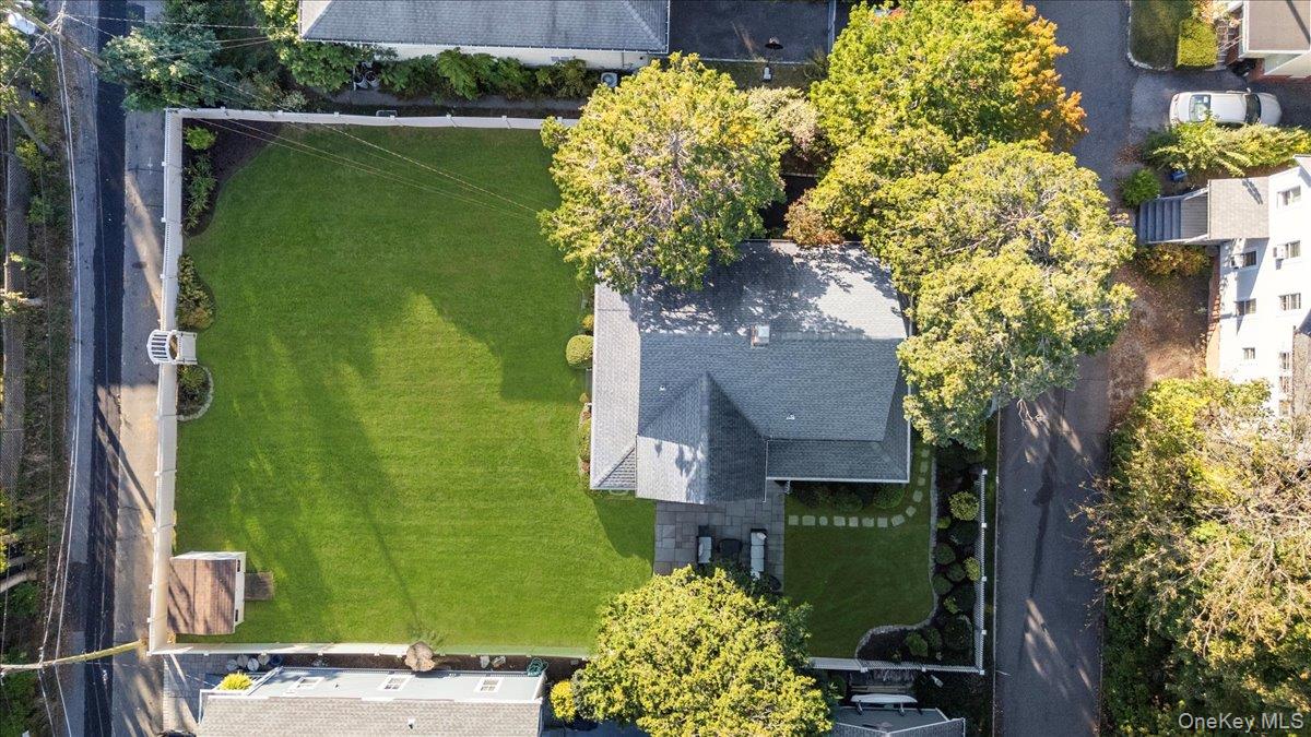 Sea Cliff, New York 11579, United States, 3 Bedrooms Bedrooms, ,2 BathroomsBathrooms,Residential,Active,224400