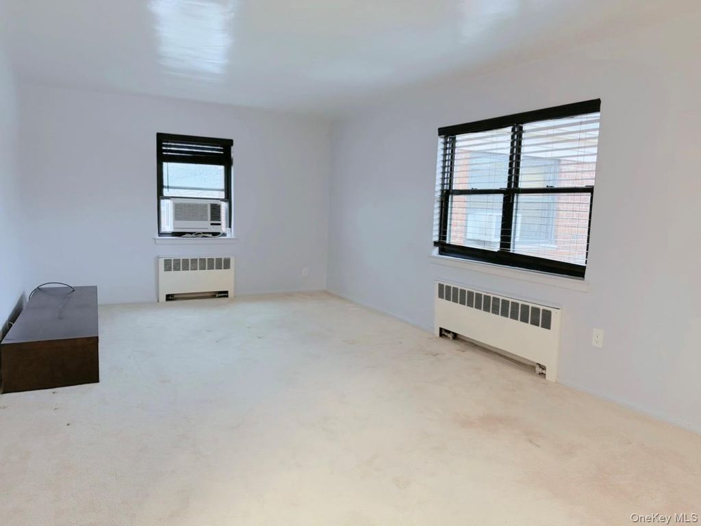 Photo of 21909 74th Avenue #446B2, Oakland Gardens, NY 11364 (MLS # 968106)