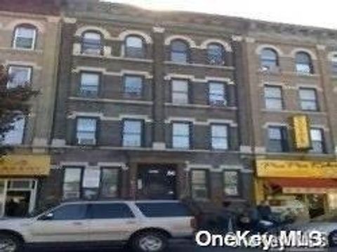 Townhouse For Sale - 5907 4th Avenue<br/> Brooklyn, NY 11220