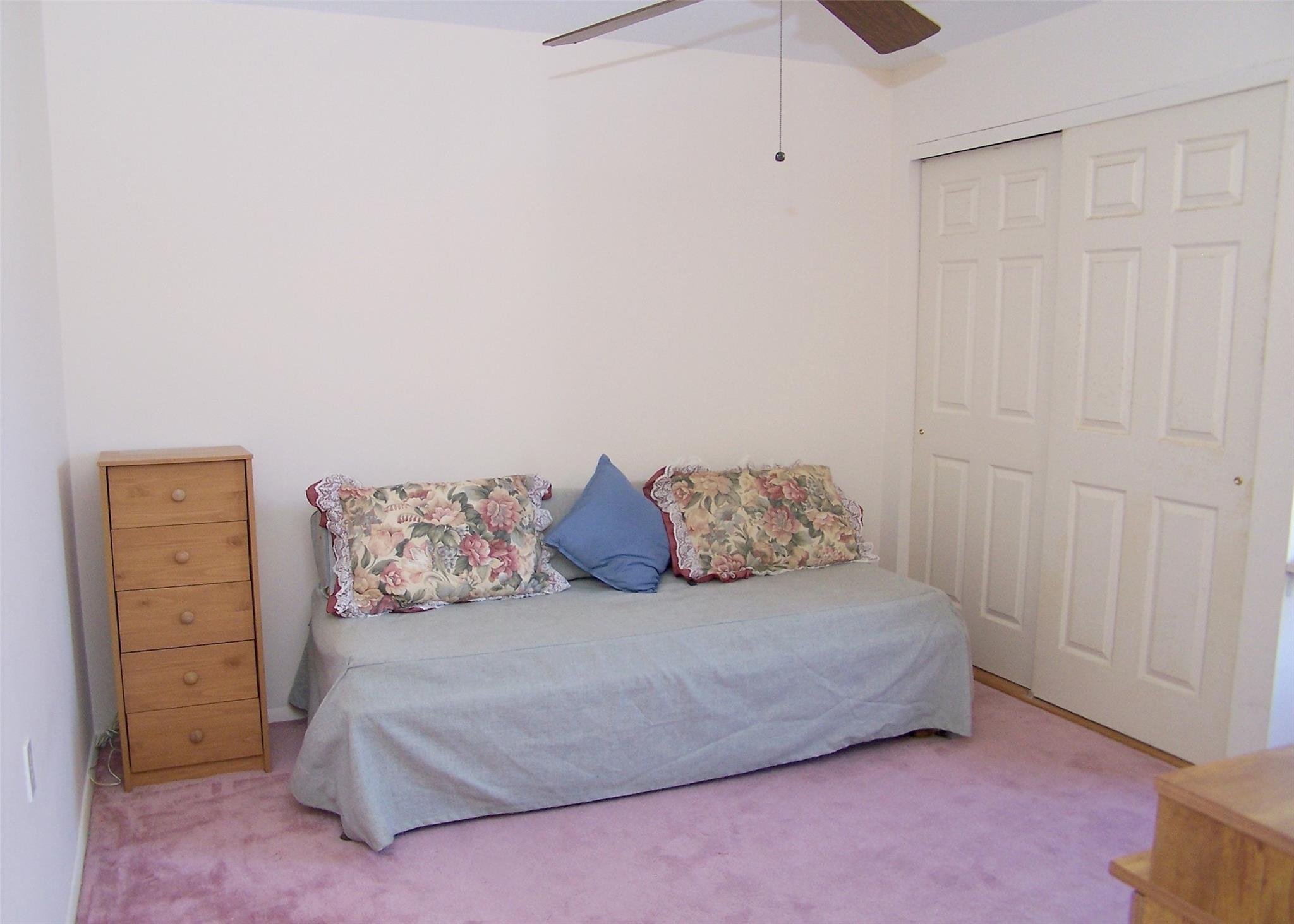 562 Stratford Lane, Ridge, New York image 13